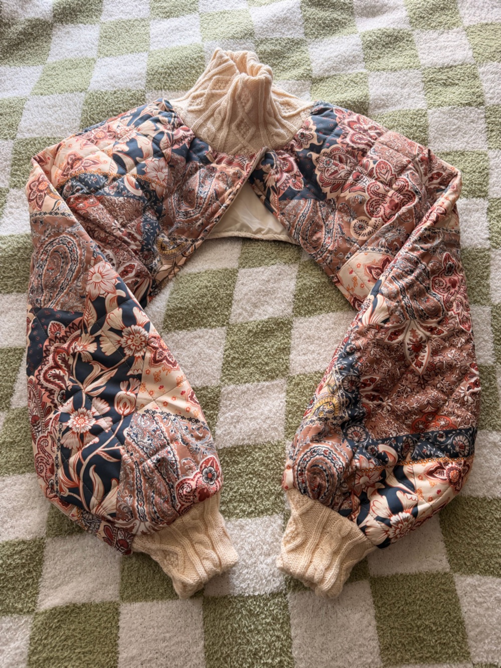 House of Harlow 1960 Paisley Puffer Shrug